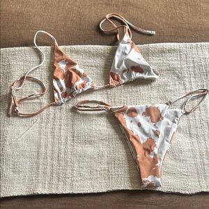 Duvin Design Cow Print Bikini NWOT